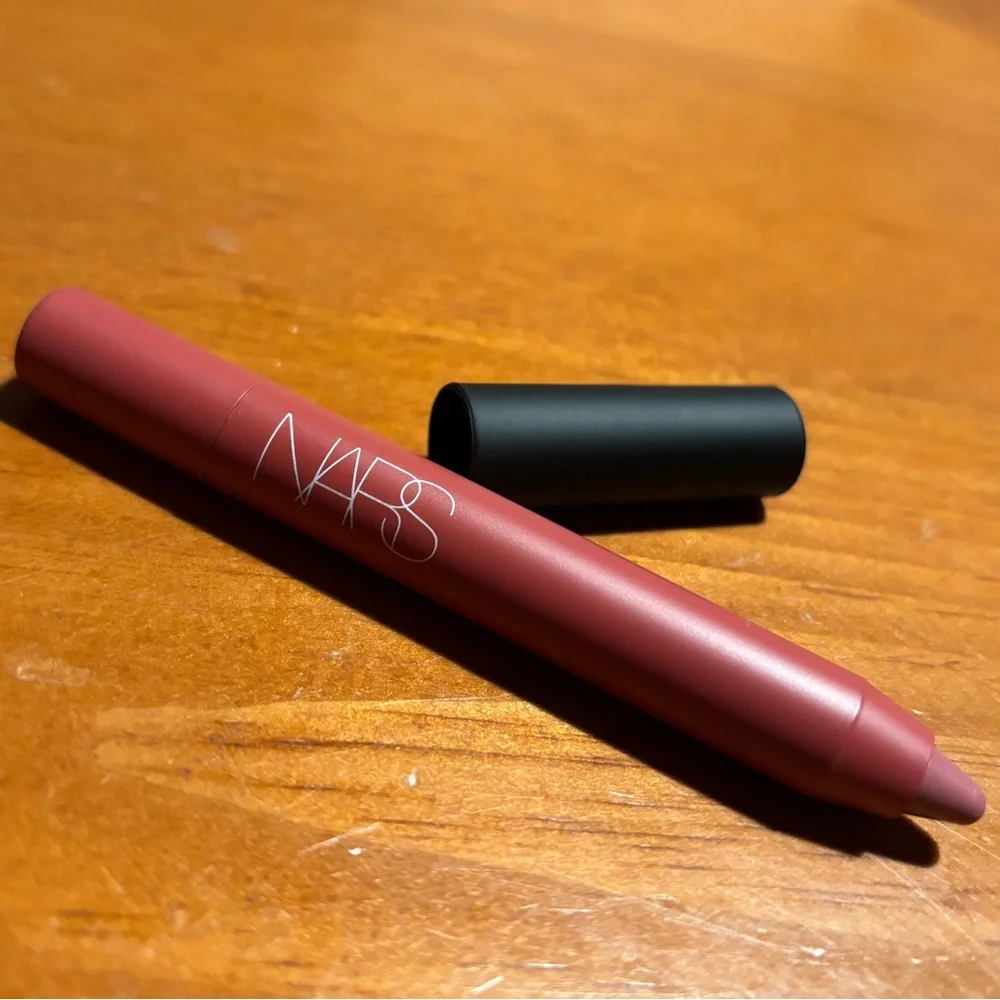 NARS Powermatte High-intensity Lip Pencil American Woman